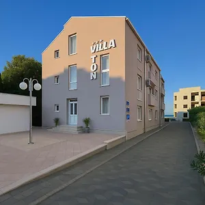 Toni Apartman